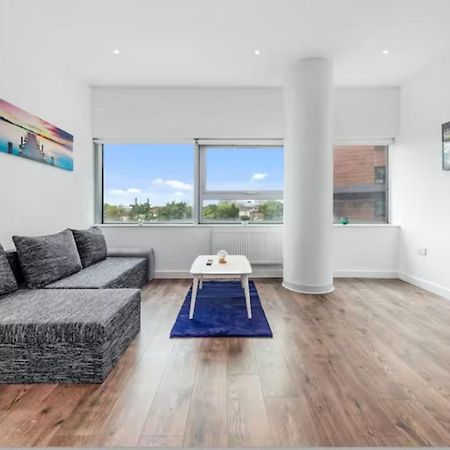 Delta 2 Bedroom Flat In London Dp102 London Borough of London Borough of Croydon Exterior foto