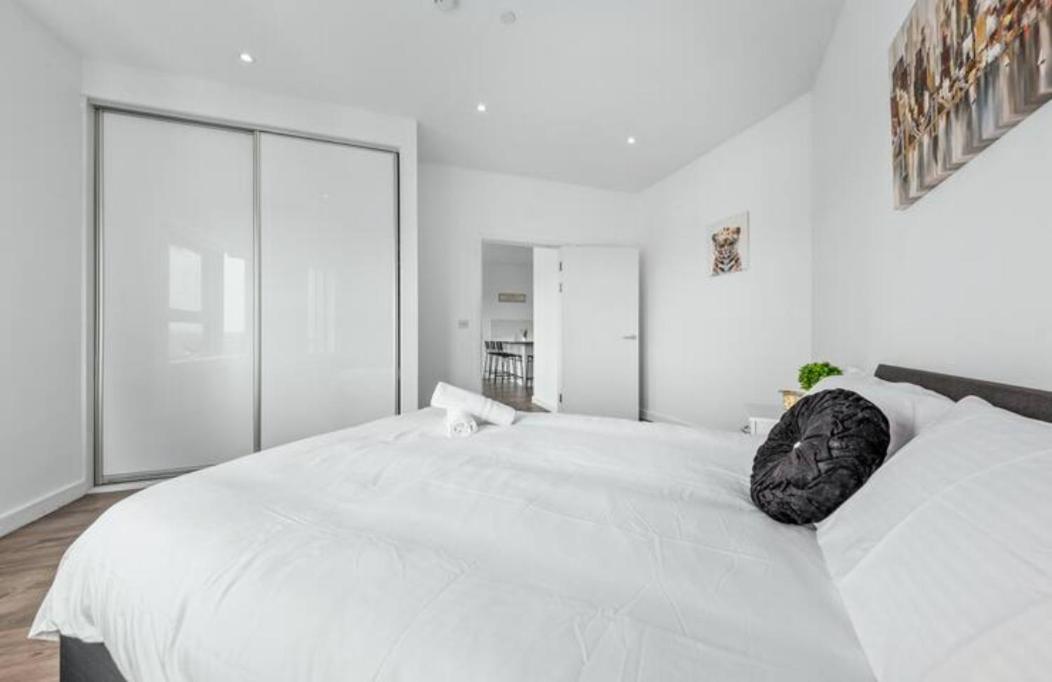 Delta 2 Bedroom Flat In London Dp102 London Borough of London Borough of Croydon Exterior foto